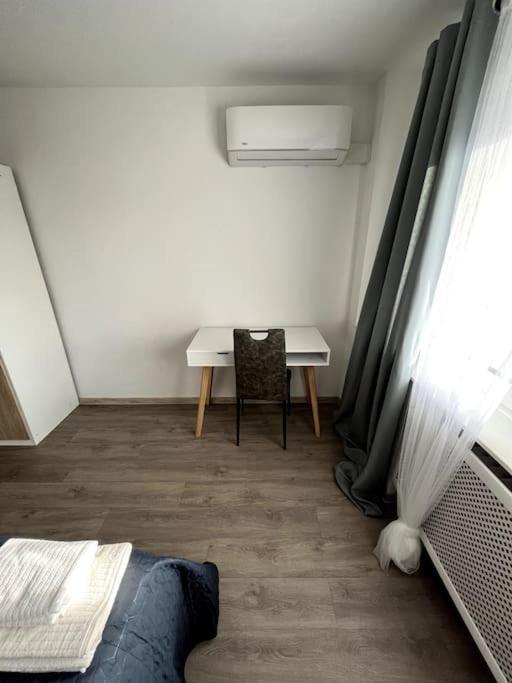 Familienwohnung Naehe Europapark, Messe, Gifiz See オフェンブルク エクステリア 写真